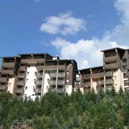 Studio Cabine Avec Cuisine Equipee A 100m De Pistes